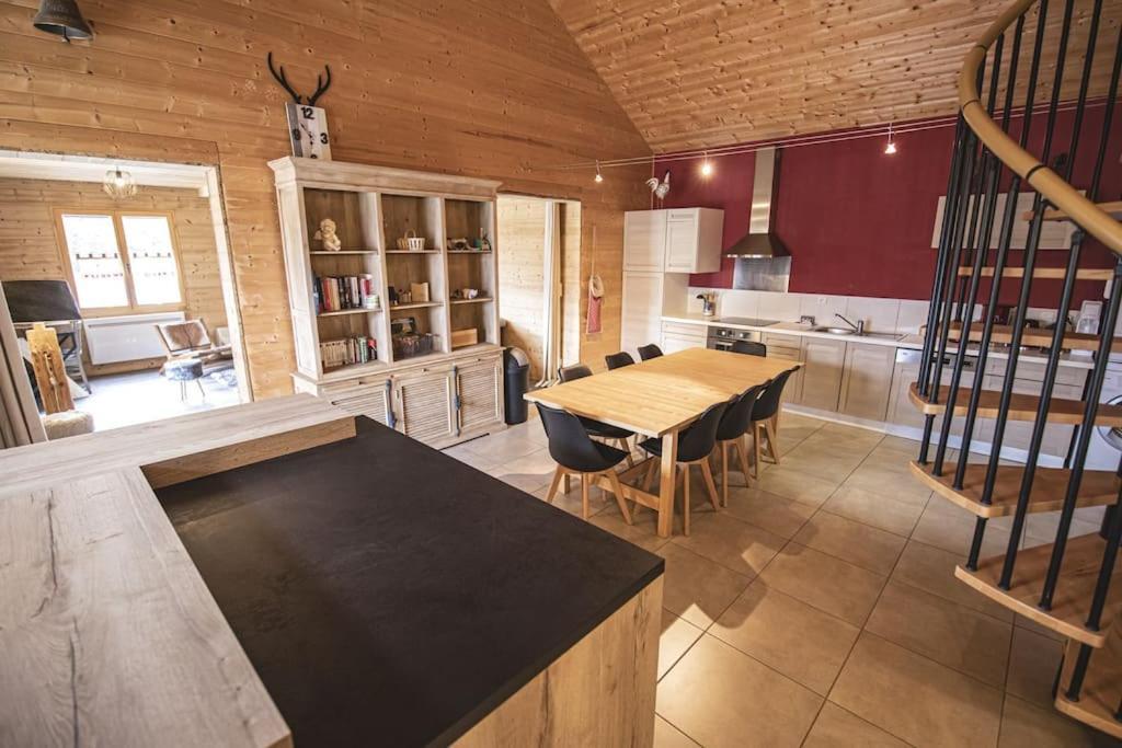 Gite Jura Mina Chalet Au Milieu De La Nature Villa Ney Exterior photo